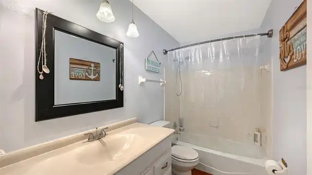 Listing Photo 19