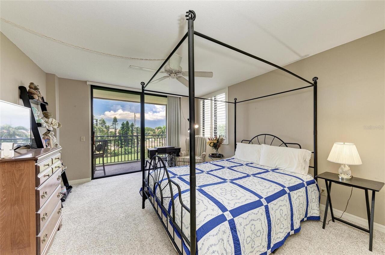 Listing Photo 14