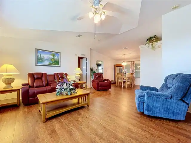 Listing Photo 23
