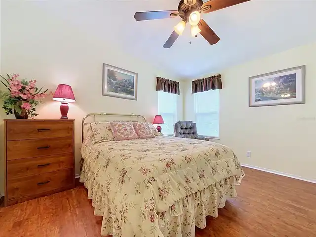 Listing Photo 38