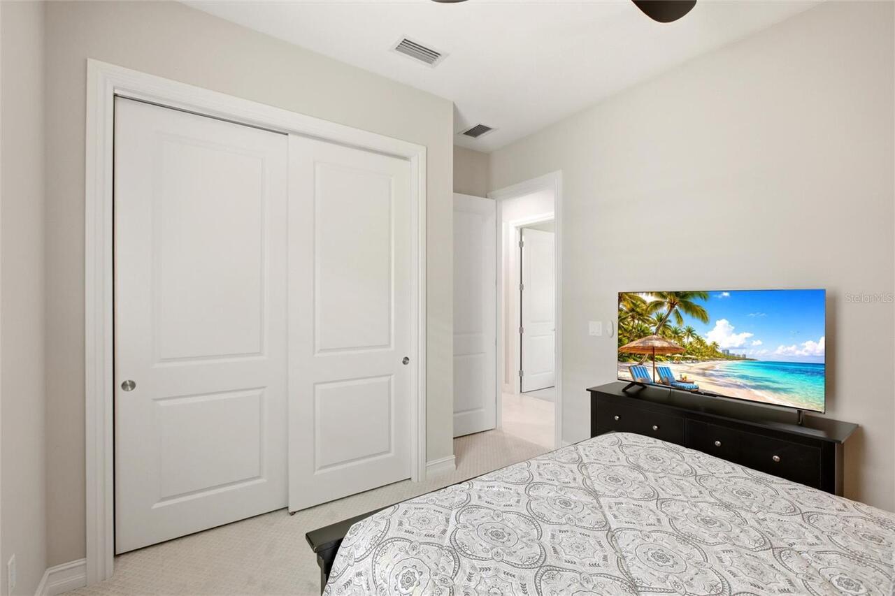 Listing Photo 43