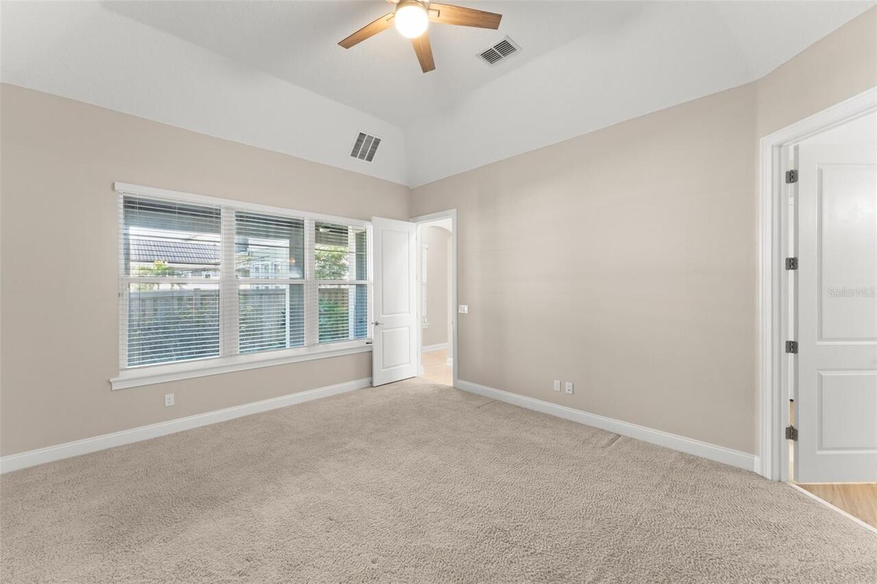 Listing Photo 33