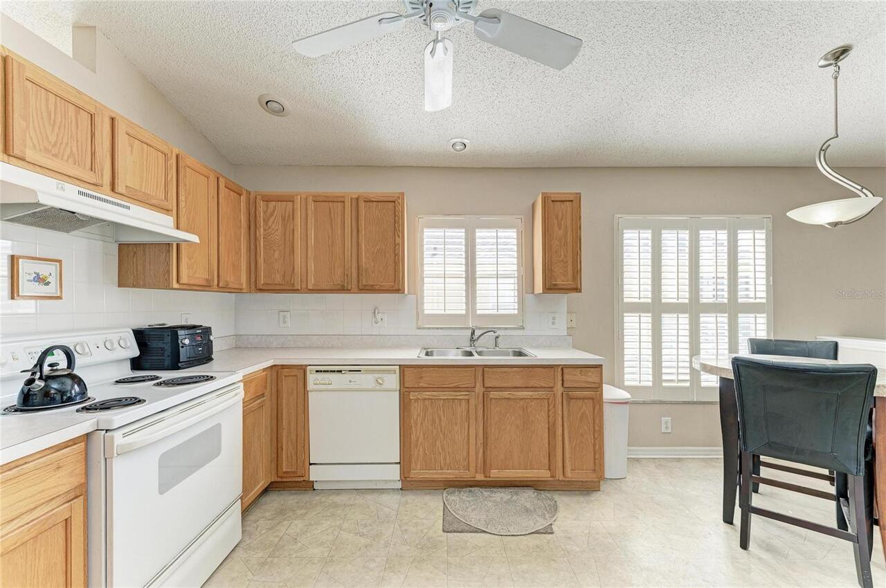 Listing Photo 15
