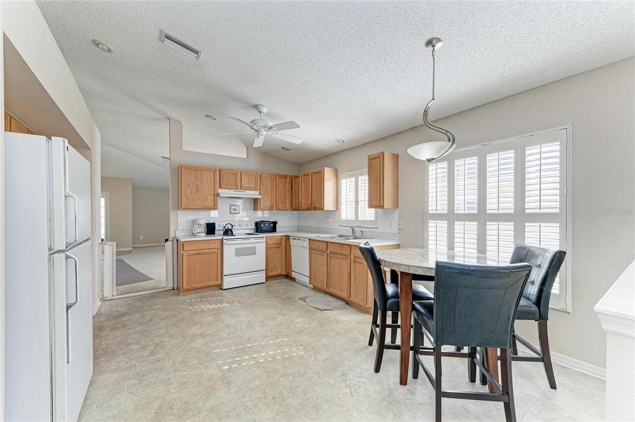 Listing Photo 17