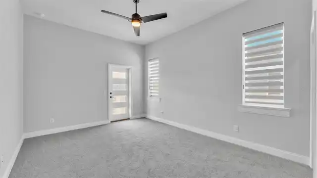 Listing Photo 41