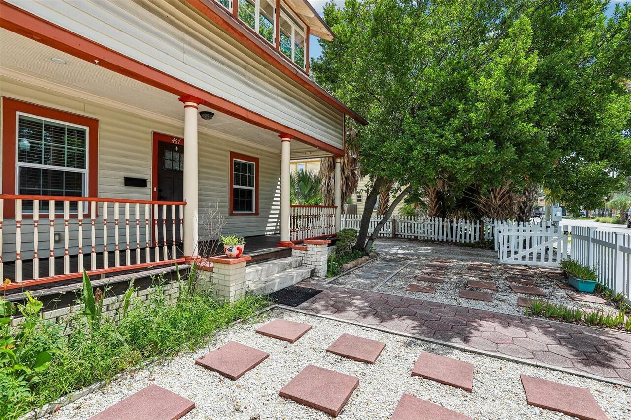 Listing Photo 5