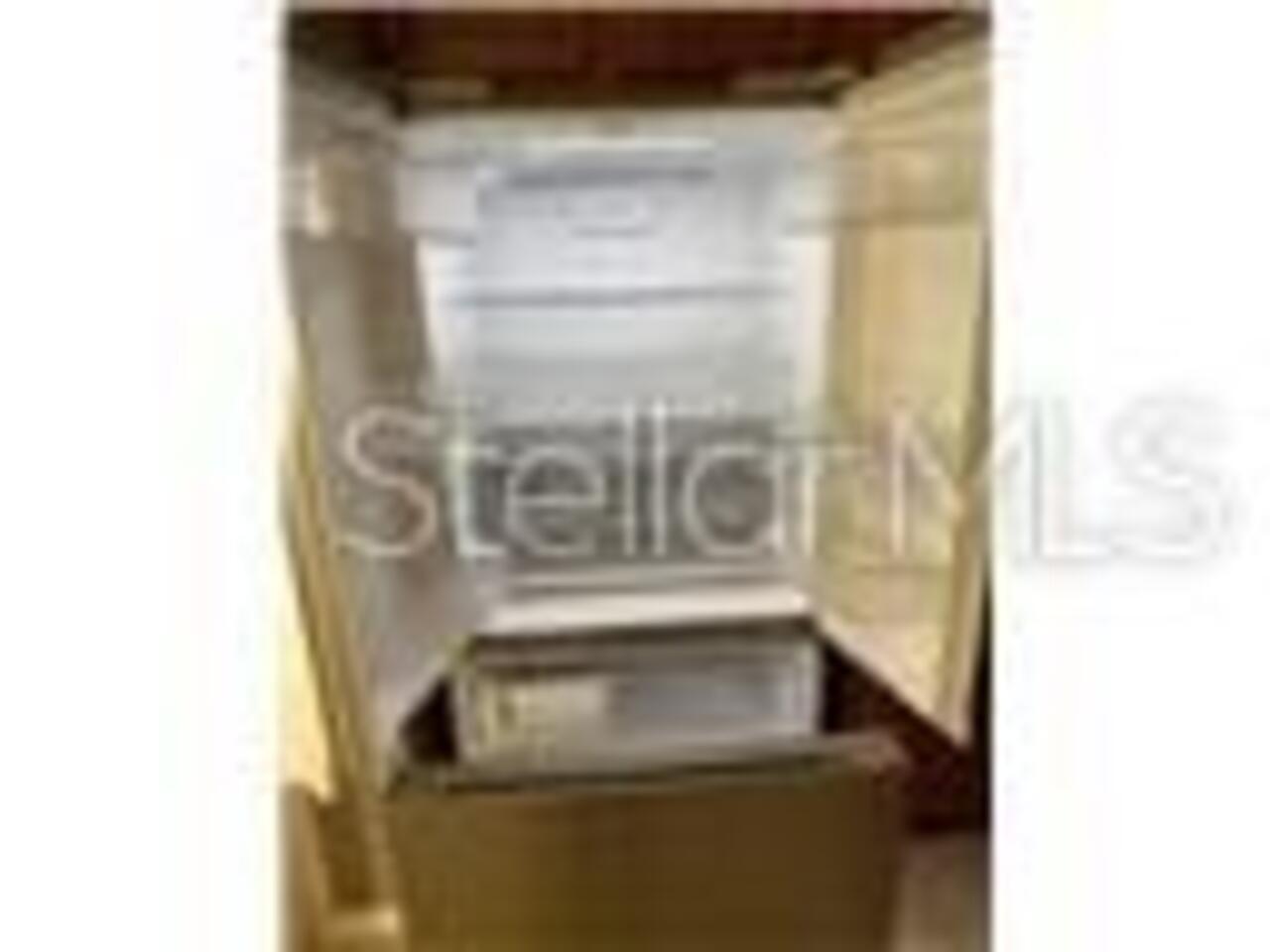 Listing Photo 8