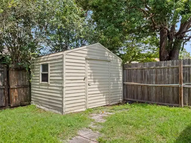 Listing Photo 21
