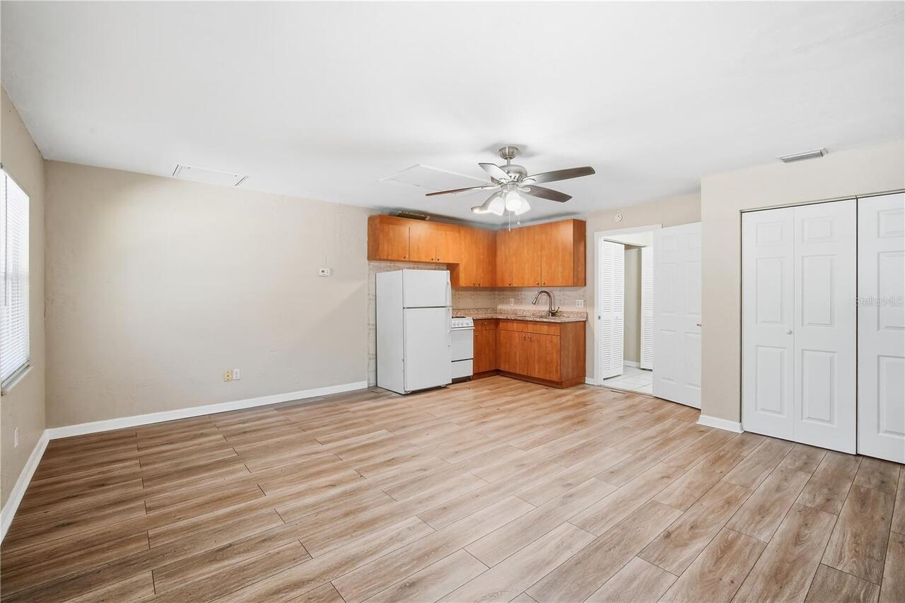 Listing Photo 7