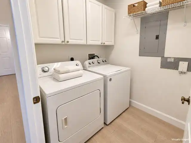 Listing Photo 12