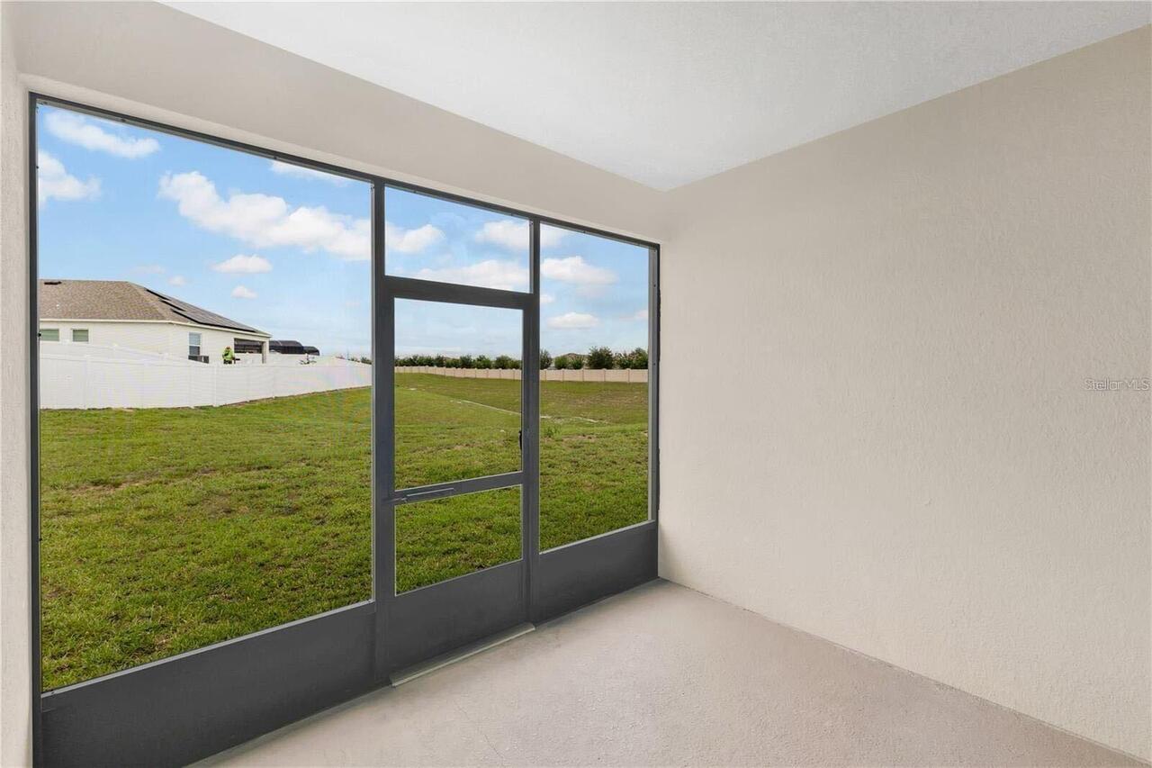 Listing Photo 16