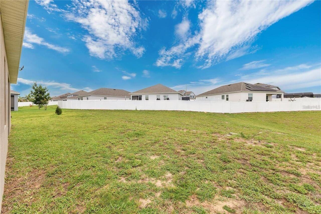 Listing Photo 19
