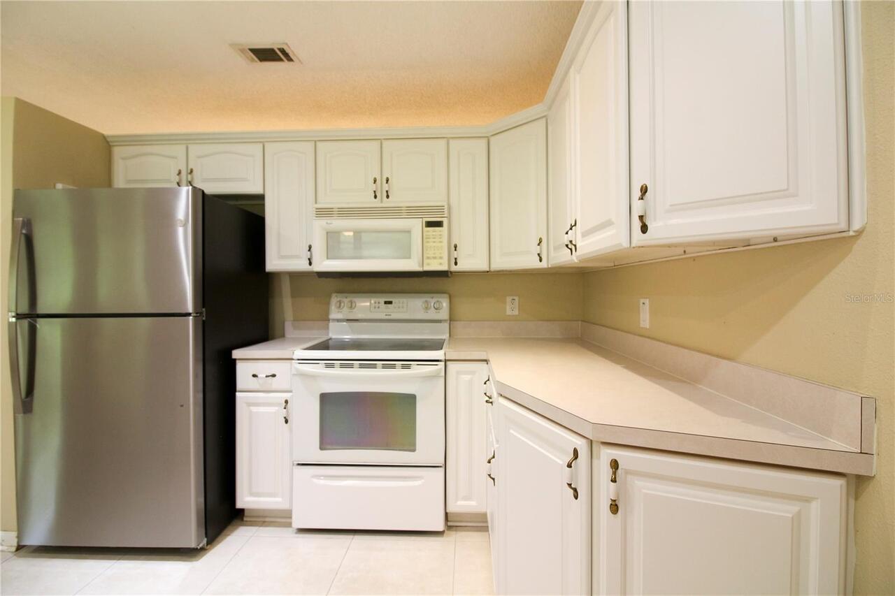 Listing Photo 14
