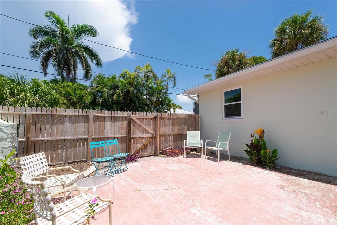 Listing Photo 38
