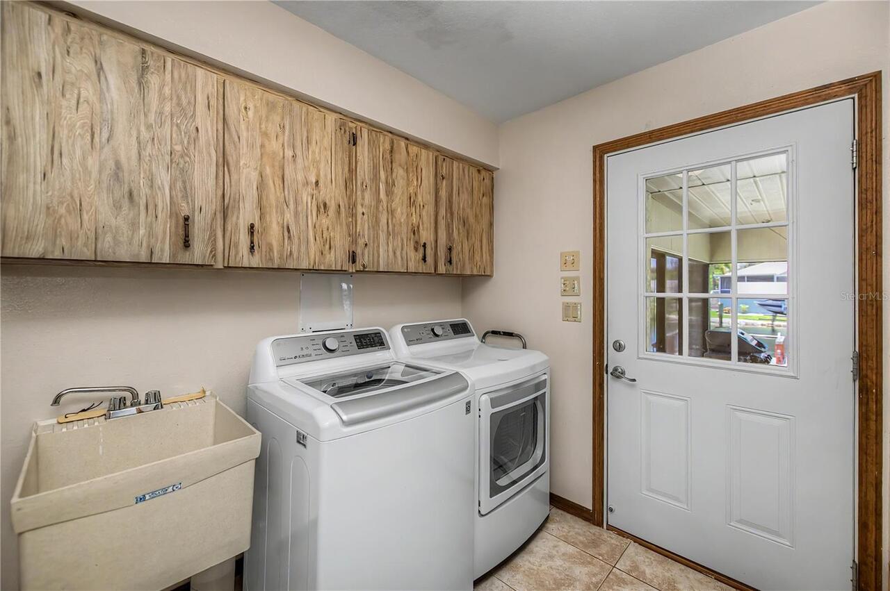 Listing Photo 33