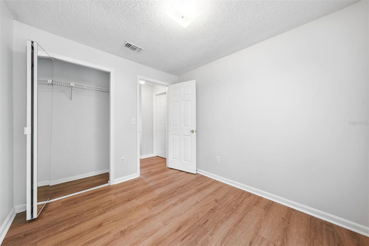 Listing Photo 20
