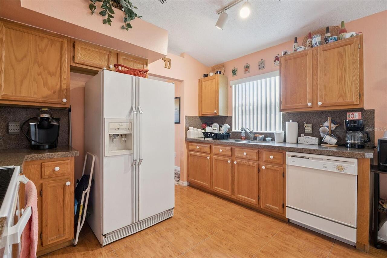 Listing Photo 17