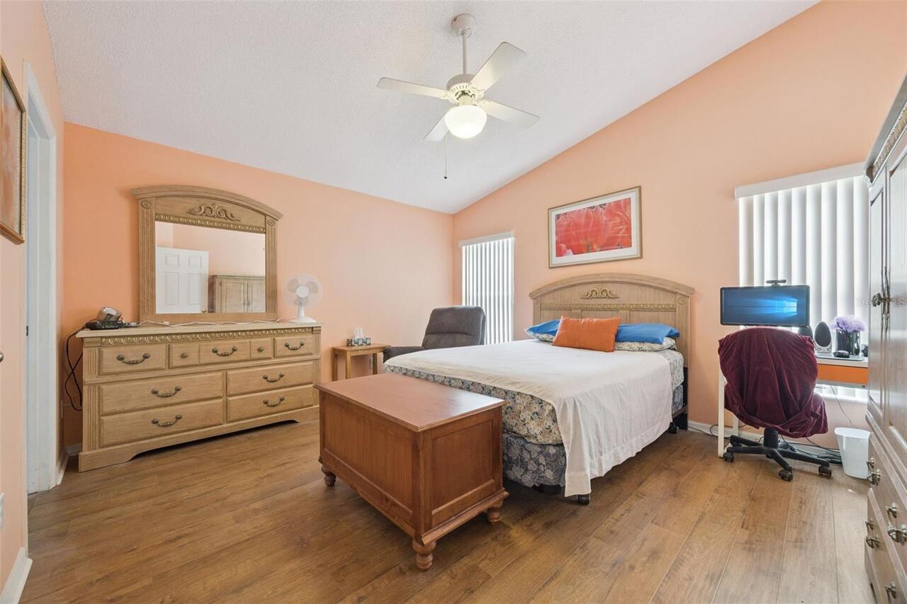 Listing Photo 19