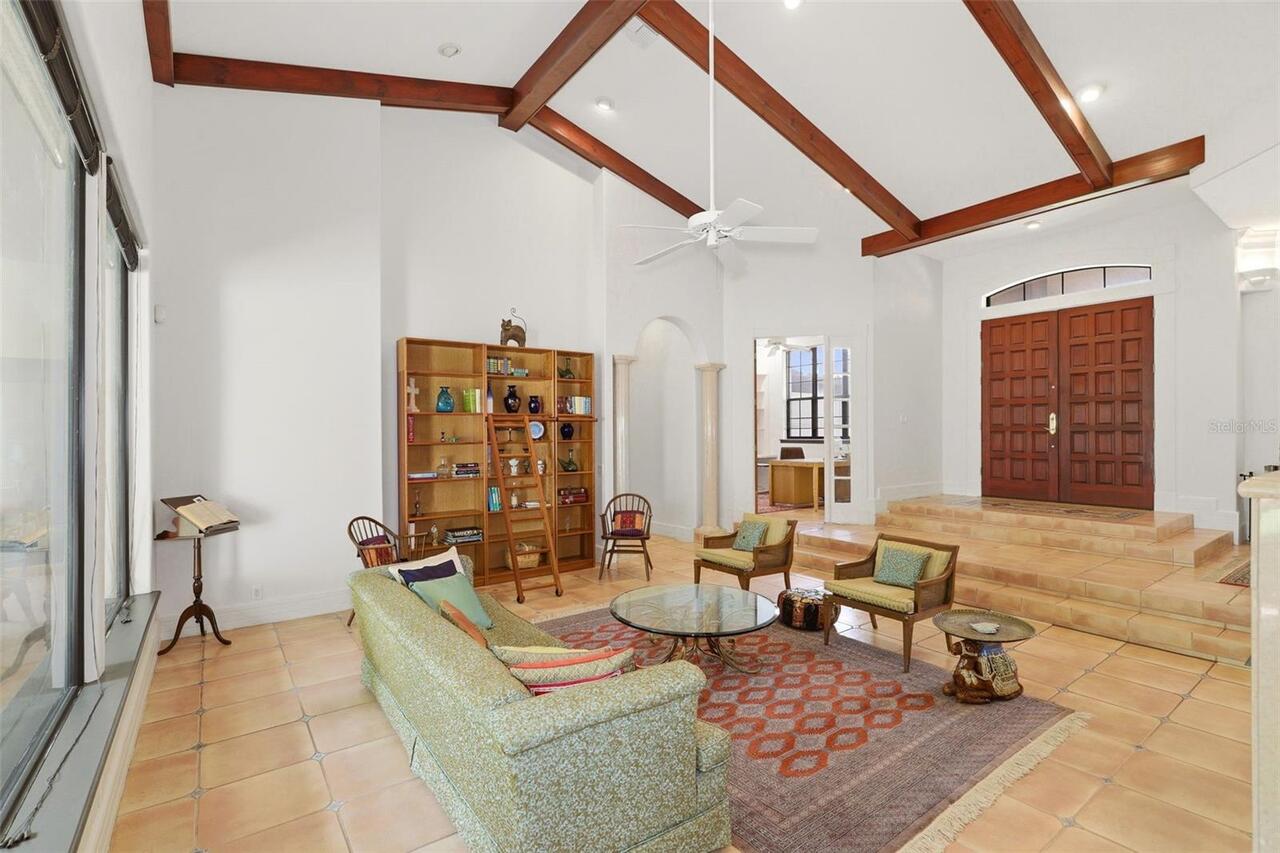 Listing Photo 18