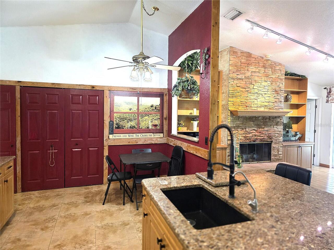 Listing Photo 18