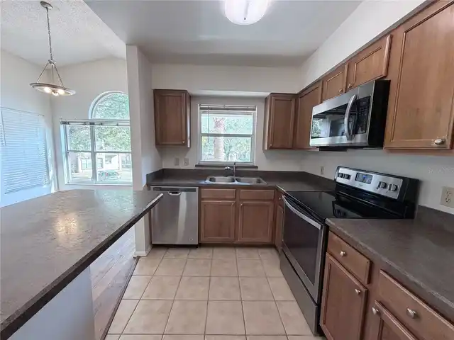 Listing Photo 14