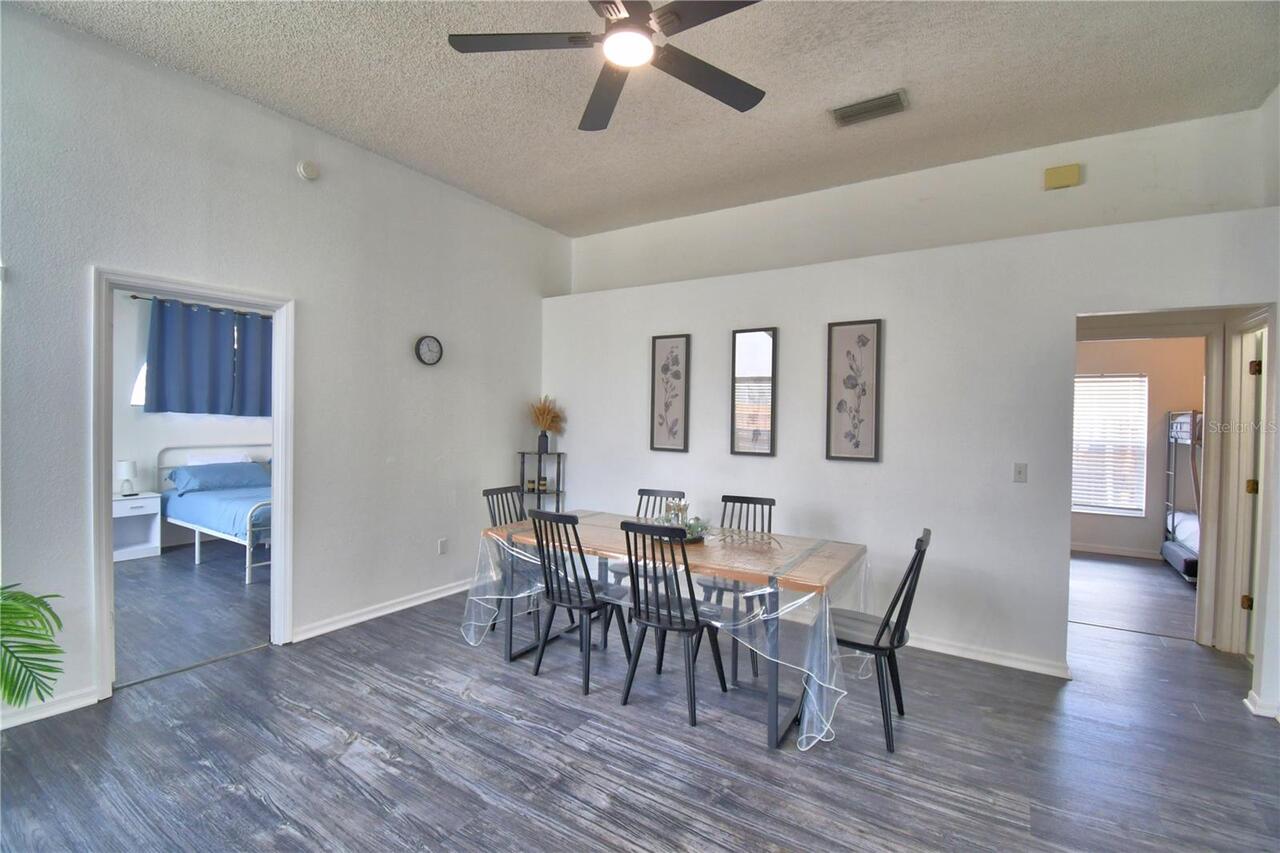 Listing Photo 16