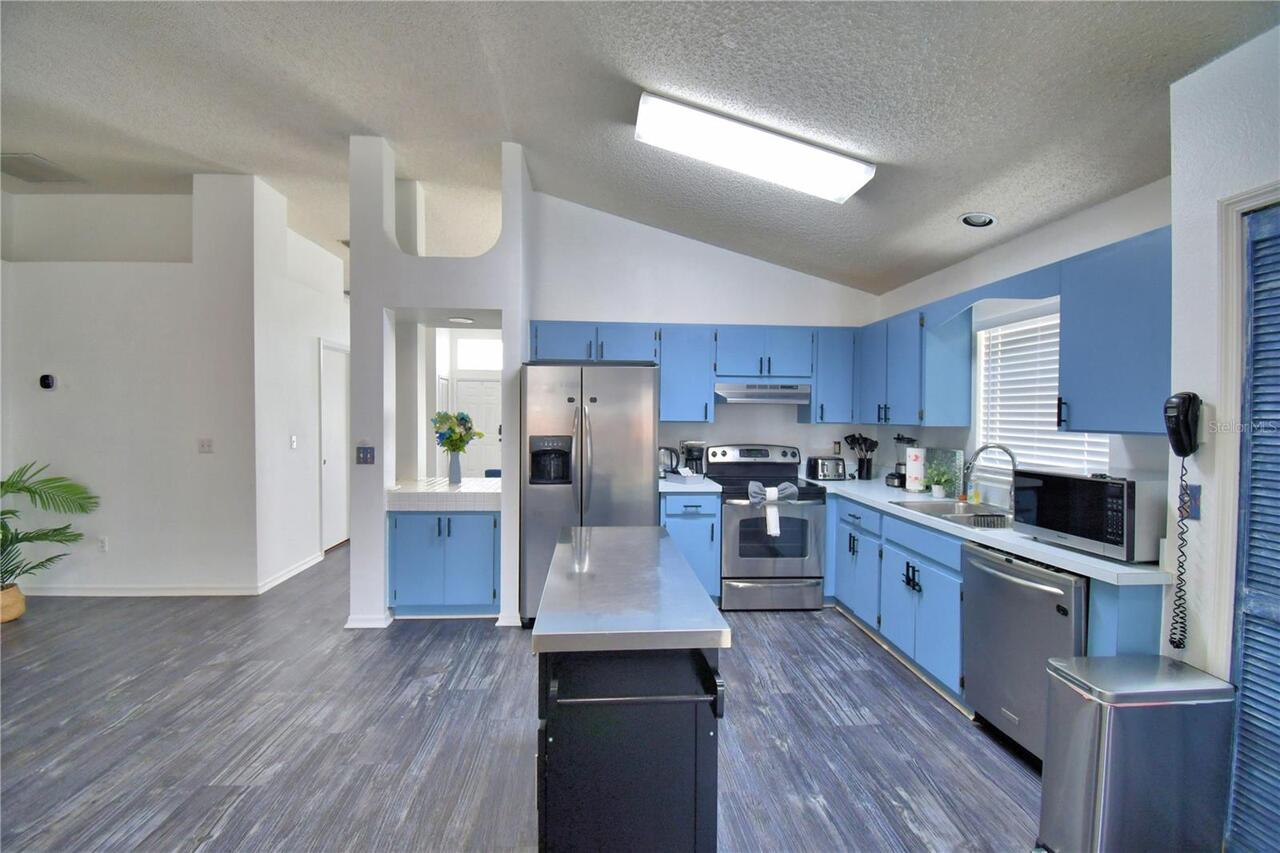 Listing Photo 18