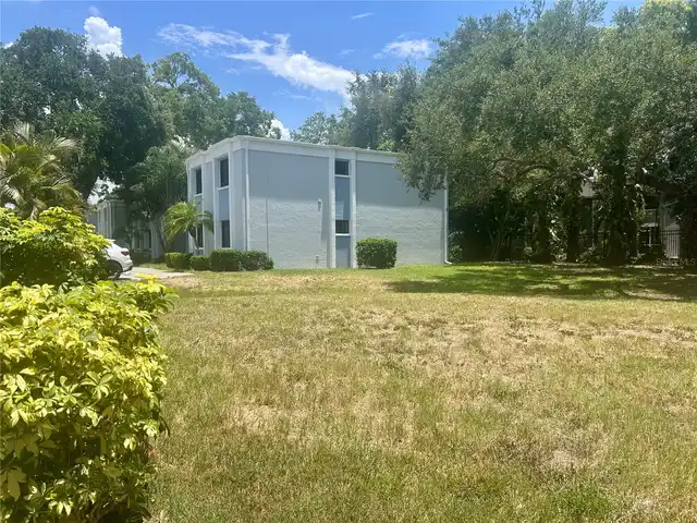 Listing Photo 22