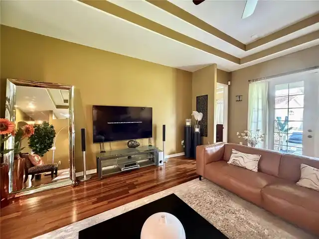 Listing Photo 7