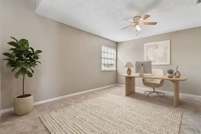 Listing Photo 10