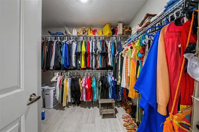 Listing Photo 17