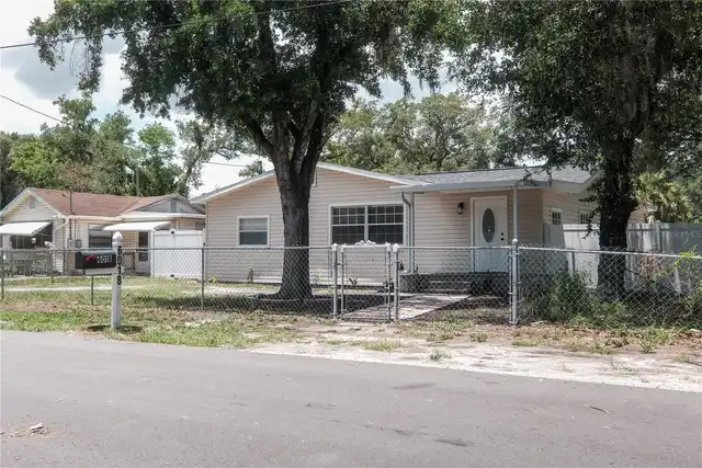 Listing Photo 43