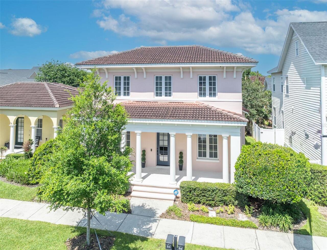5BR, Home, 3BA, $1,600,000
Read More
