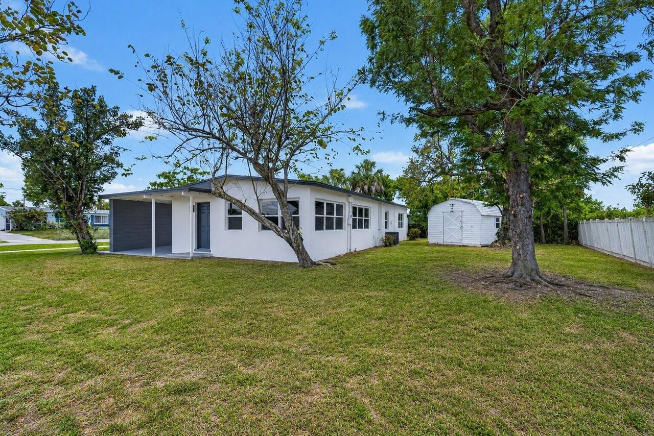 Listing Photo 17