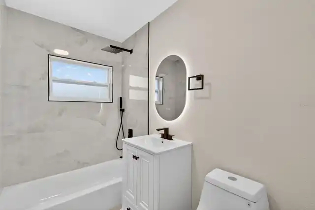 Listing Photo 10