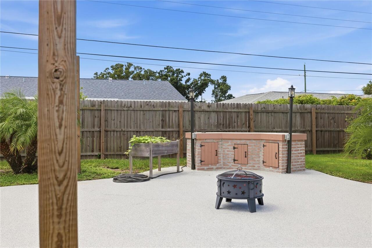 Listing Photo 28