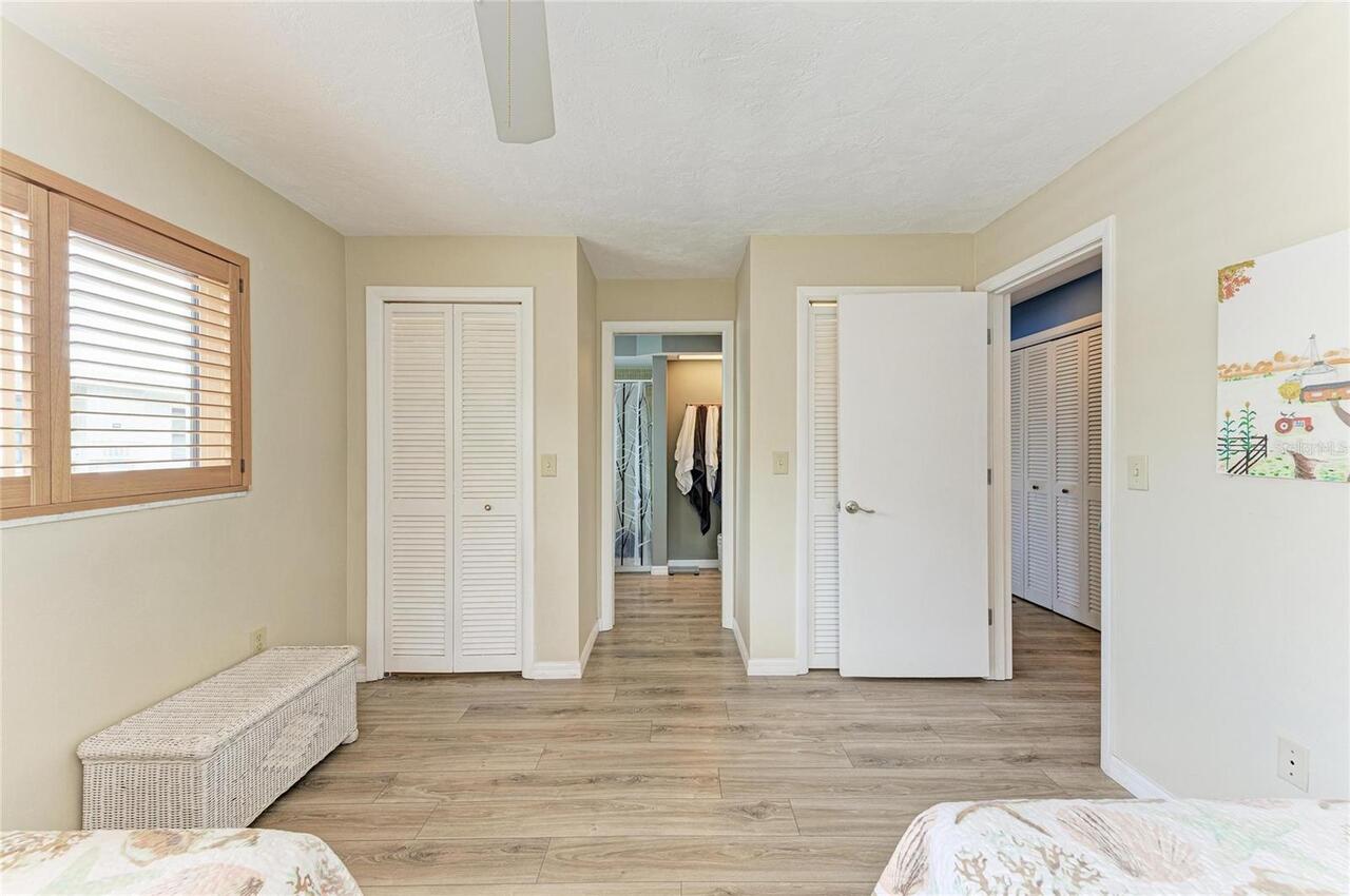 Listing Photo 41