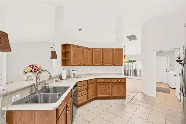 Listing Photo 33