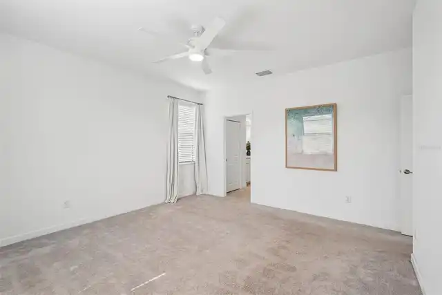Listing Photo 28