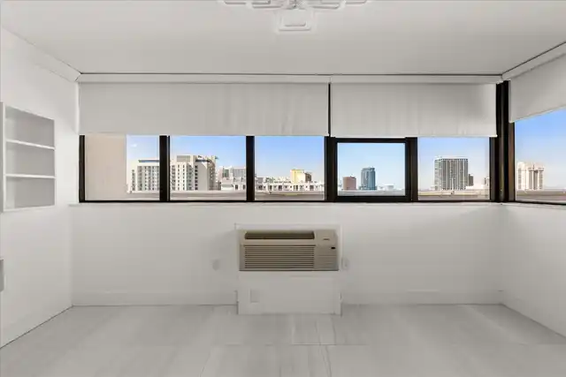 Listing Photo 23
