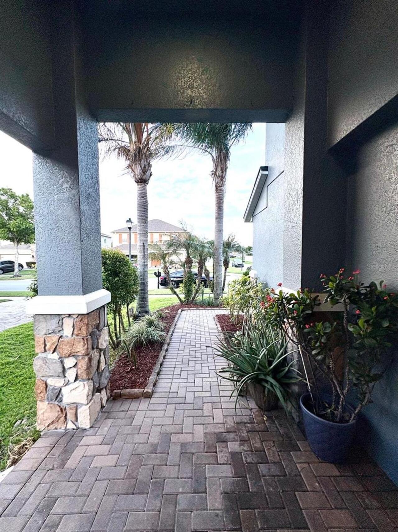 Listing Photo 6