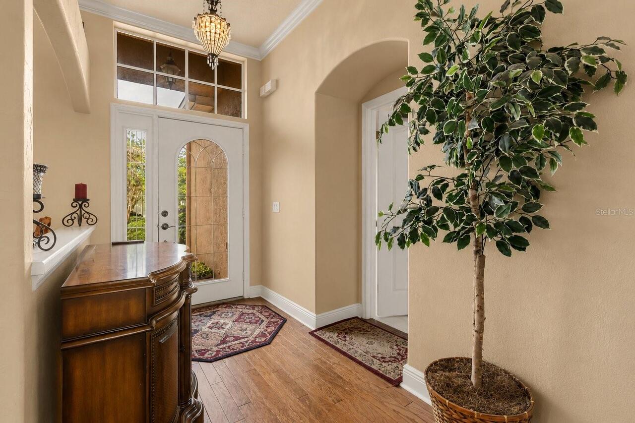 Listing Photo 10