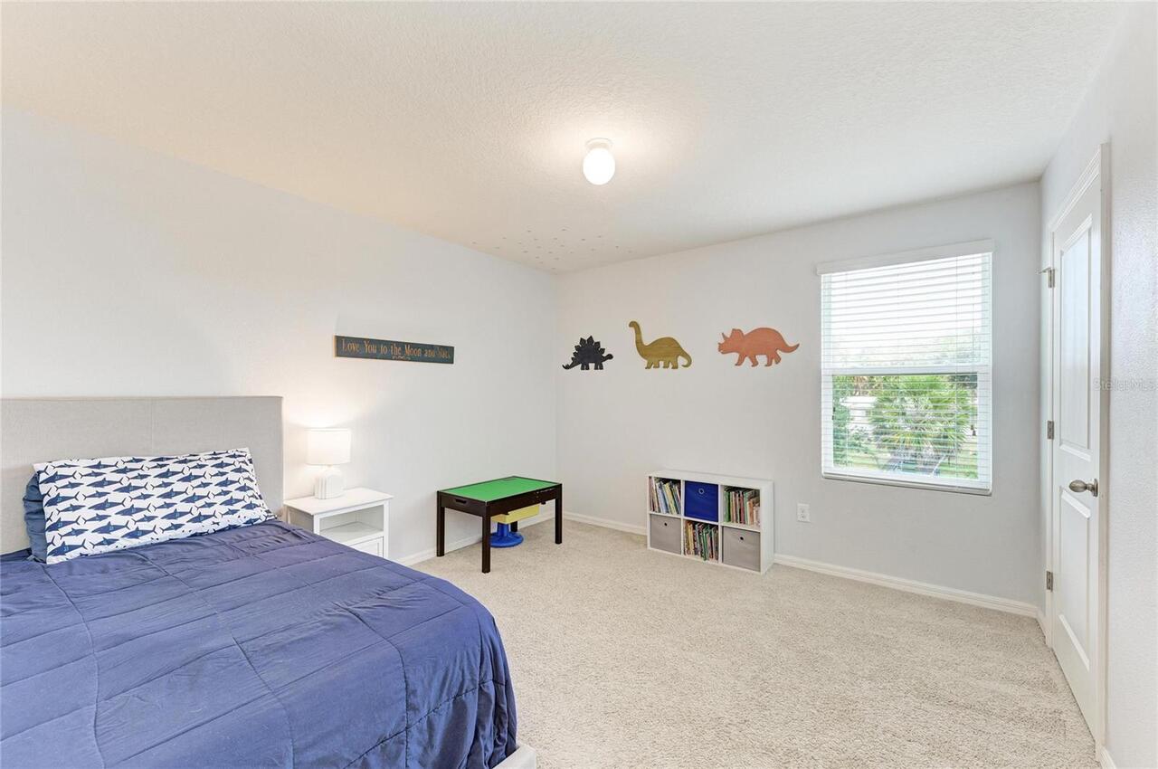 Listing Photo 17