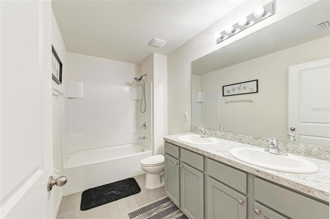 Listing Photo 18