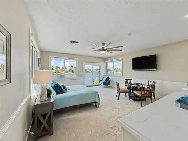 Listing Photo 38