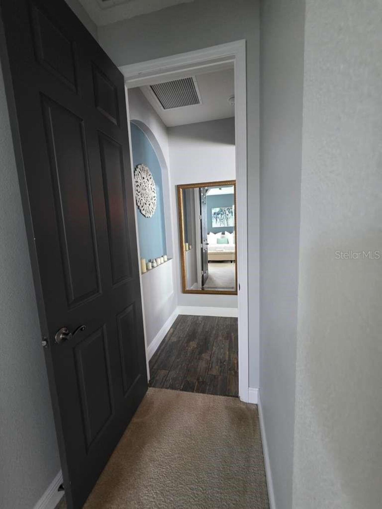 Listing Photo 11