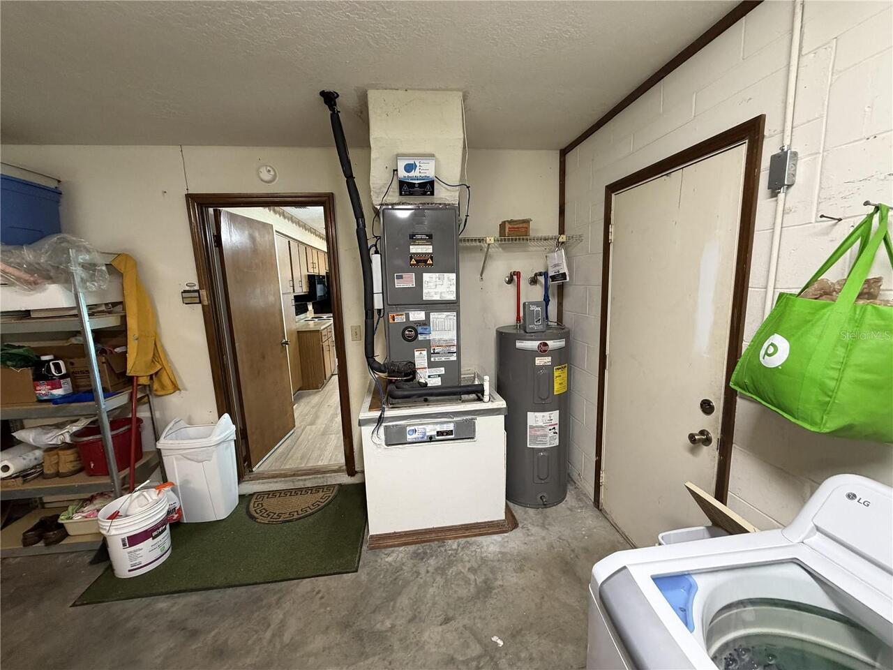 Listing Photo 15