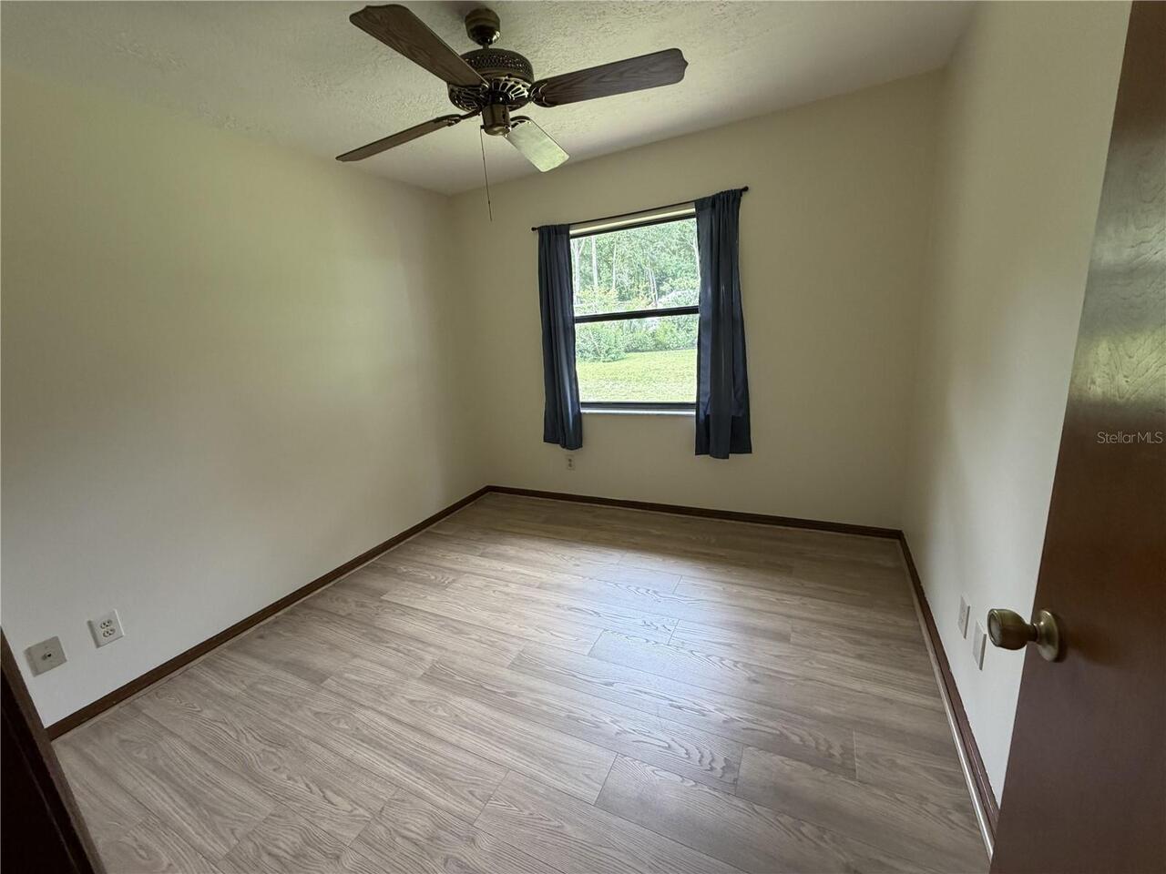 Listing Photo 26