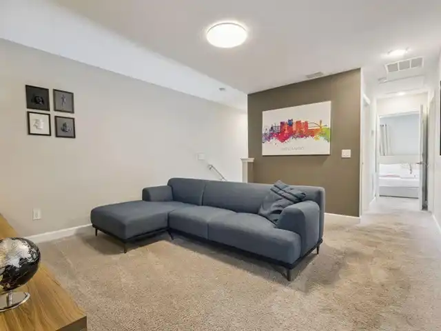 Listing Photo 13