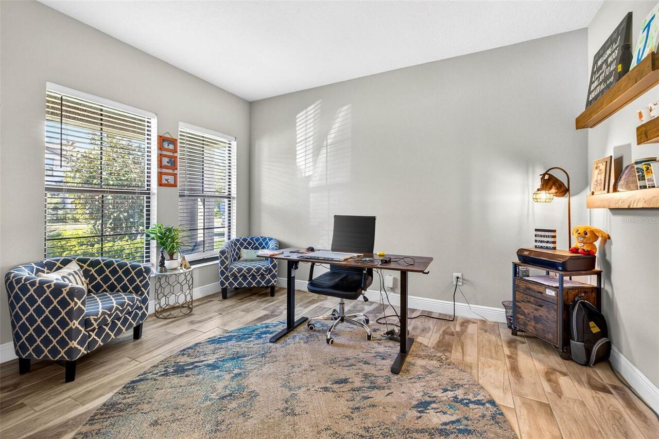 Listing Photo 8